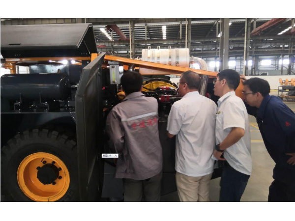 小空间精准自动灭火装置在翻斗自卸车的应用